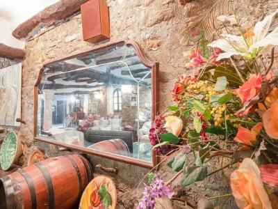 Holiday house Rustikales Ferienhaus in Tolva nahe Mont Rebei See - Outdoor photo 35