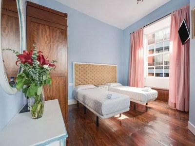 Holiday house Central La Laguna Retreat - Features photo 25