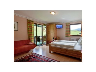 Holiday room Doppelzimmer #3 + Schlafcouch mit Dusche, WC - Outdoor photo 5