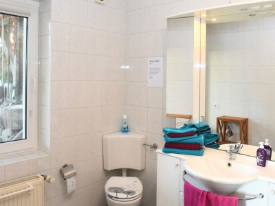 Holiday house Easy Access to Local Highlights - Features photo 7