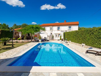 Villa Seastar with private pool - Outdoor photo 2