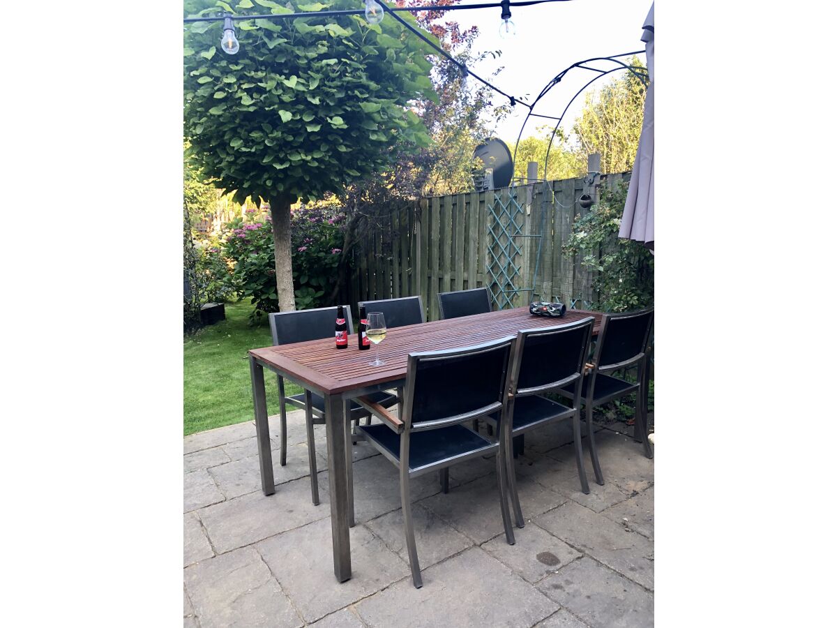 Holiday house House next to the beach with heated pool - Outdoor photo 4