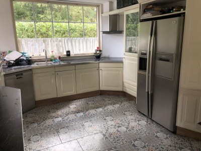 Holiday house House next to the beach with heated pool - Features photo 10