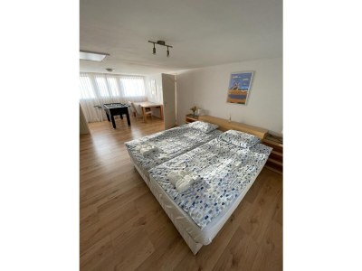 Holiday house House next to the beach with heated pool - Features photo 13