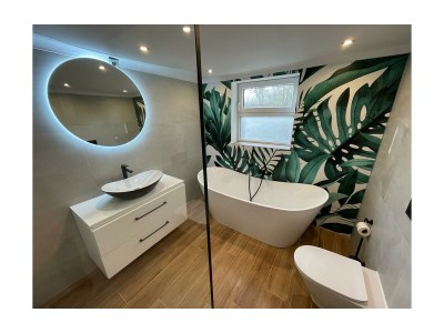 Holiday house House next to the beach with heated pool - Features photo 15