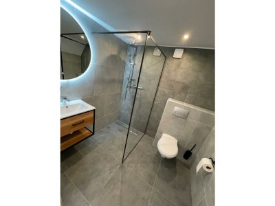 Holiday house House next to the beach with heated pool - Features photo 16