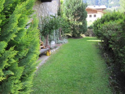 Holiday apartment Edelweiss im house Waltl, Oberkrimml 40 - Outdoor photo 2