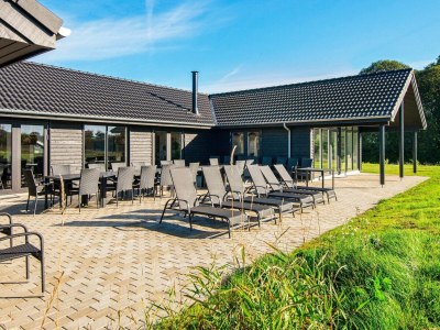 Holiday house Luxus-Ruckzug in Mommark -- By Traum Ferienwohnungen - Outdoor photo 5