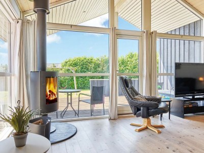 Holiday house 8 person holiday home in Nexø-By Traum - Outdoor photo 12