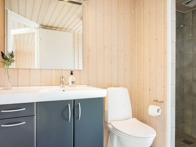 Holiday house 8 person holiday home in Nexø-By Traum - Outdoor photo 21