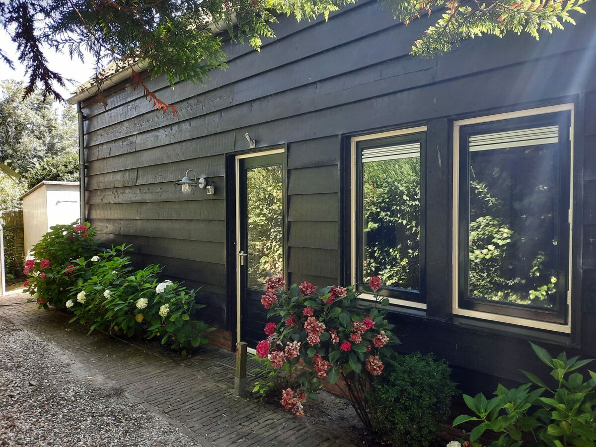 Holiday apartment Huize Oostduin: Apartment - Outdoor photo 2