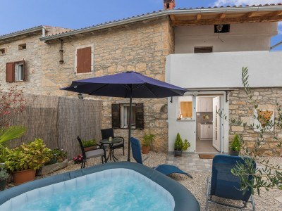 Apartment Apartment Dida Sime with Whirlpool - Features photo 6