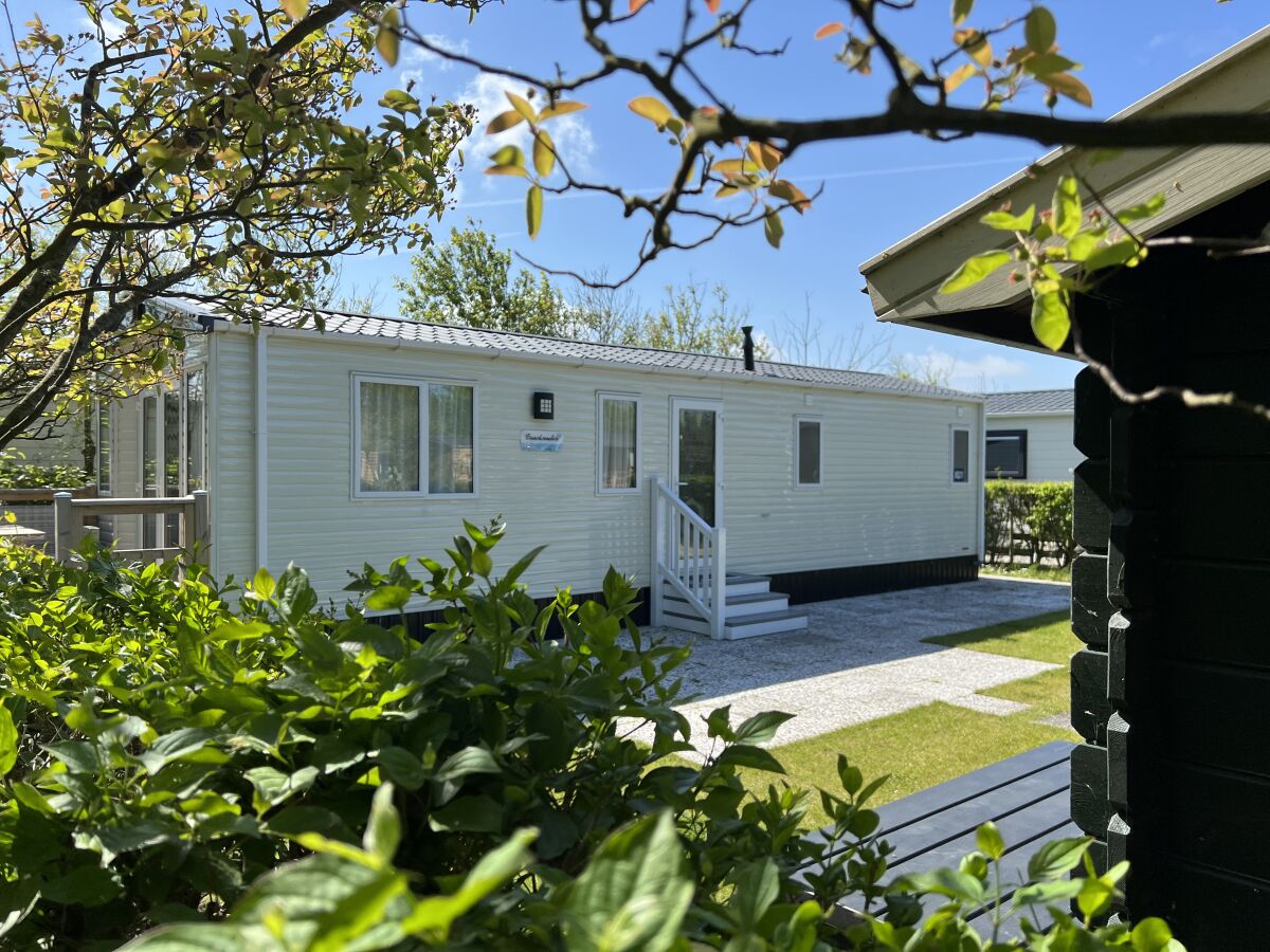 Chalet Alexandra in Renesse - Outdoor photo 3