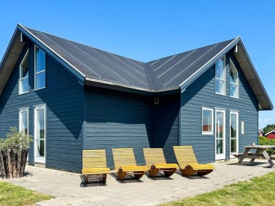 Holiday house 18 person holiday home in Harboøre - Holiday house