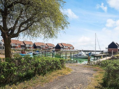 Apartment 4 Personen Ferienhaus in Borre - Outdoor photo 11