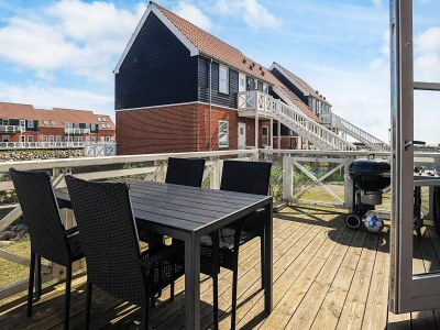 Apartment 4 Personen Ferienhaus in Borre - Outdoor photo 27