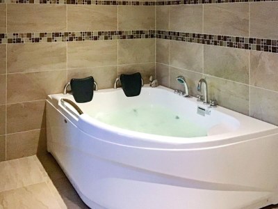 Holiday house Tranquil Riverside Retreat - Outdoor photo 12