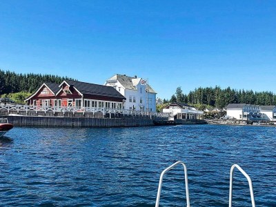 Holiday house 6 Personen Ferienhaus in Austrheim - Outdoor photo 9