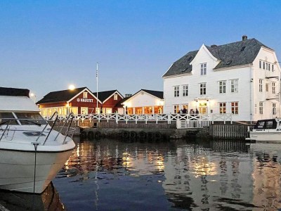 Holiday house 6 Personen Ferienhaus in Austrheim - Outdoor photo 16