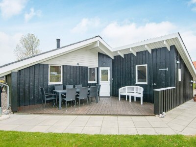 Holiday house 8 person holiday home in Sydals - Holiday house