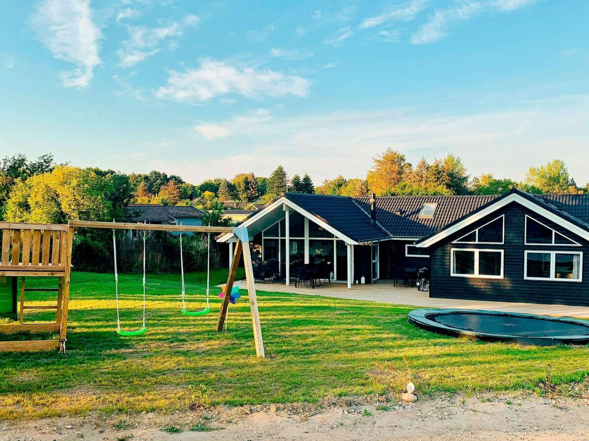 Holiday house 14 Personen Ferienhaus in Vejby - Outdoor photo 2