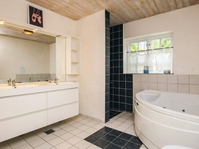 Holiday house 16 Personen Ferienhaus in Væggerløse - Outdoor photo 43