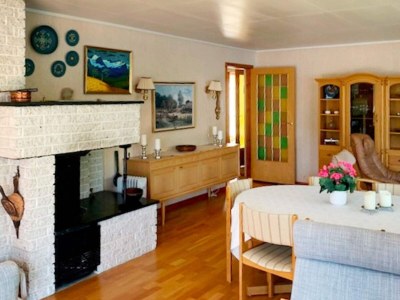 Holiday house 8 person holiday home in Austefjorden - Outdoor photo 11