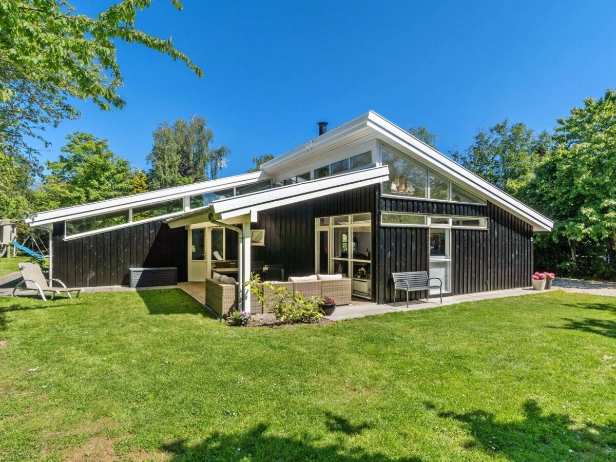 Holiday house 8 Personen Ferienhaus in Græsted-By Traum