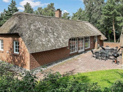 Holiday house Luxurioses Strandhaus Marielyst -- By Traum Ferienwohnungen - Outdoor photo 12