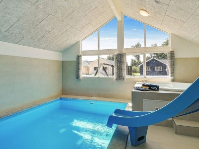 Holiday house 16 Personen Ferienhaus in Hasselberg - Outdoor photo 6