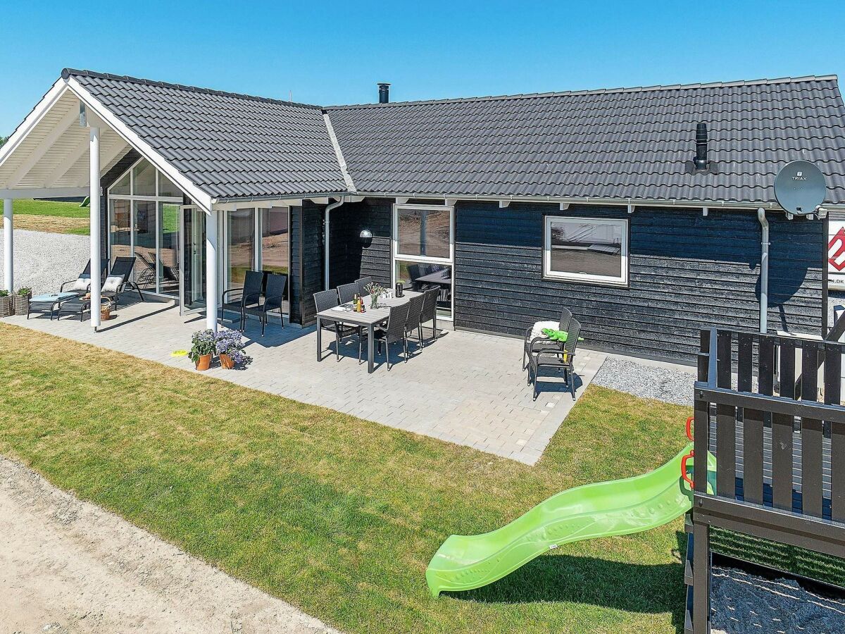 Holiday house 10 person holiday home in Hasselberg - Outdoor photo 3