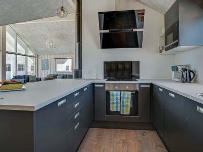 Holiday house 10 person holiday home in Hasselberg - Outdoor photo 9