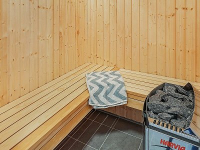 Holiday house 10 Personen Ferienhaus in Hasselberg - Outdoor photo 17