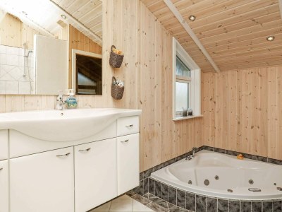 Holiday house Luxus-Ruckzug in Vorupor -- By Traum Ferienwohnungen - Outdoor photo 32