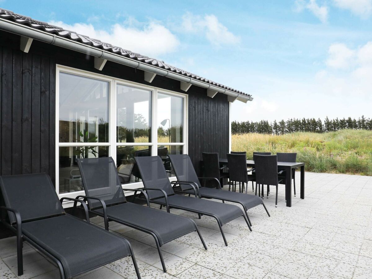 Holiday house 10 person holiday home in Løkken-By Traum - Outdoor photo 2