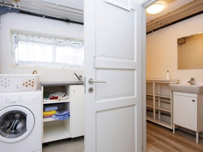 Holiday house Family-Friendly Cottage in Thyboron - Outdoor photo 25