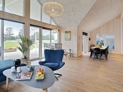 Holiday house Luxurioses Refugium mit Pool -- By Traum Ferienwohnungen - Outdoor photo 7