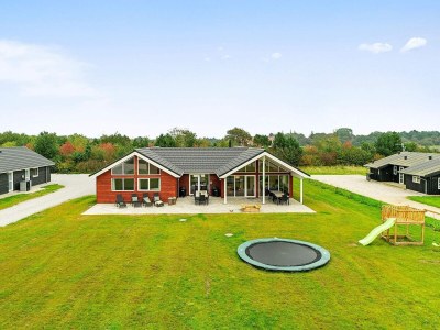 Holiday house Luxurioses Refugium mit Pool -- By Traum Ferienwohnungen - Outdoor photo 39