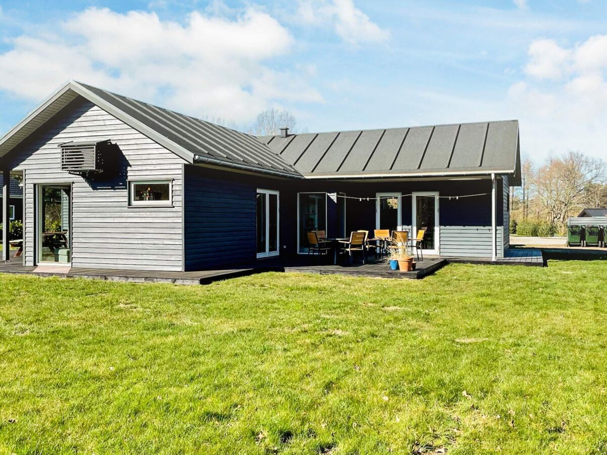 Holiday house 10 person holiday home in Glesborg-By Traum - Outdoor photo 3