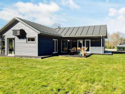 Holiday house 10 person holiday home in Glesborg-By Traum - Outdoor photo 3