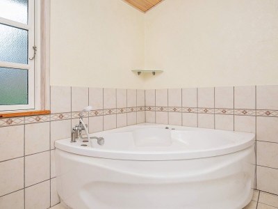 Holiday house 6 person holiday home in Rødby-By Traum - Outdoor photo 7