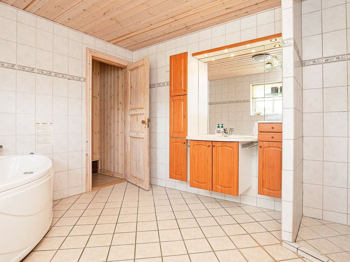 Holiday house 12 person holiday home in Hals-By Traum - Outdoor photo 3