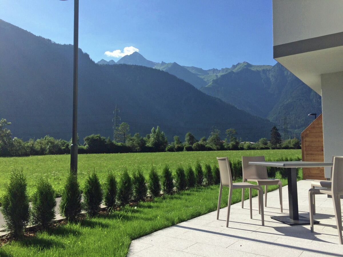 Apartment Chalet in Mayrhofen near Ski Lifts - Outdoor photo 5