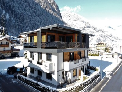 Apartment Chalet in Mayrhofen near Ski Lifts - Outdoor photo 6