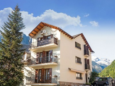 Apartment Gemütlicher Kurzurlaub in den Pyrenäen - Outdoor photo 3