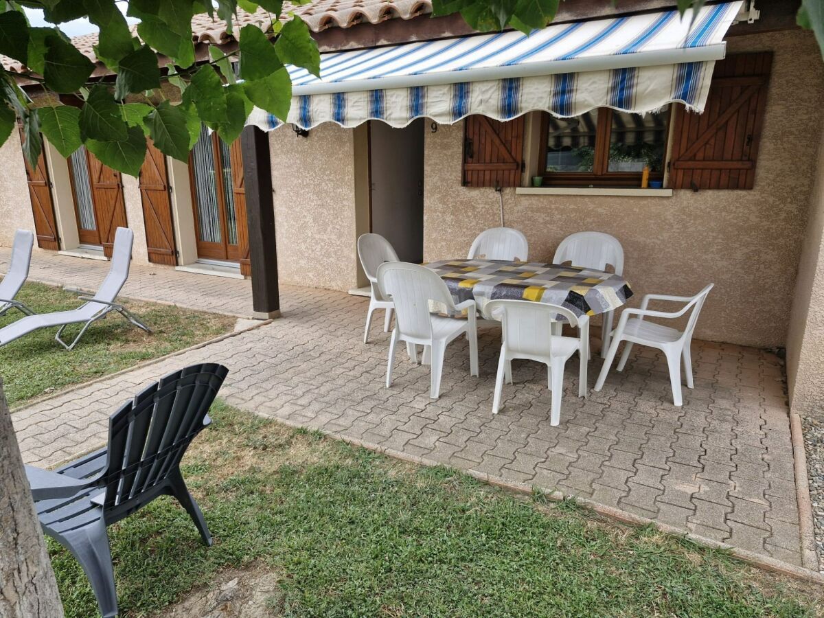 Holiday house Charming Villa in Saint-Geniès - Outdoor photo 4