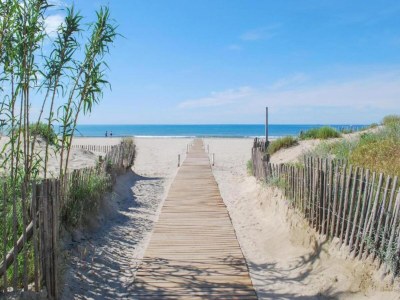 Holiday house Charming Villa in Saint-Geniès - Environment photo 38