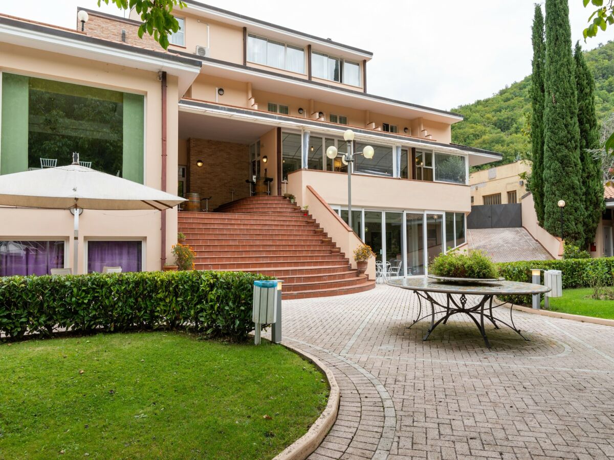 Holiday house Apartment in Umbria with Pool & Nature Views