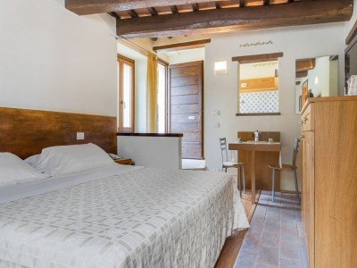 Holiday house Apartment in Umbria with Pool & Nature Views - Features photo 15