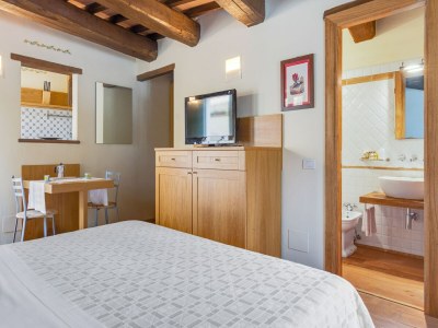 Holiday house Apartment in Umbria with Pool & Nature Views - Features photo 20